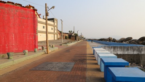 梓官赤崁海堤 scene picture