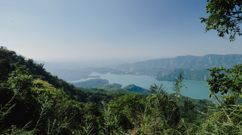 六義山登山步道場景圖